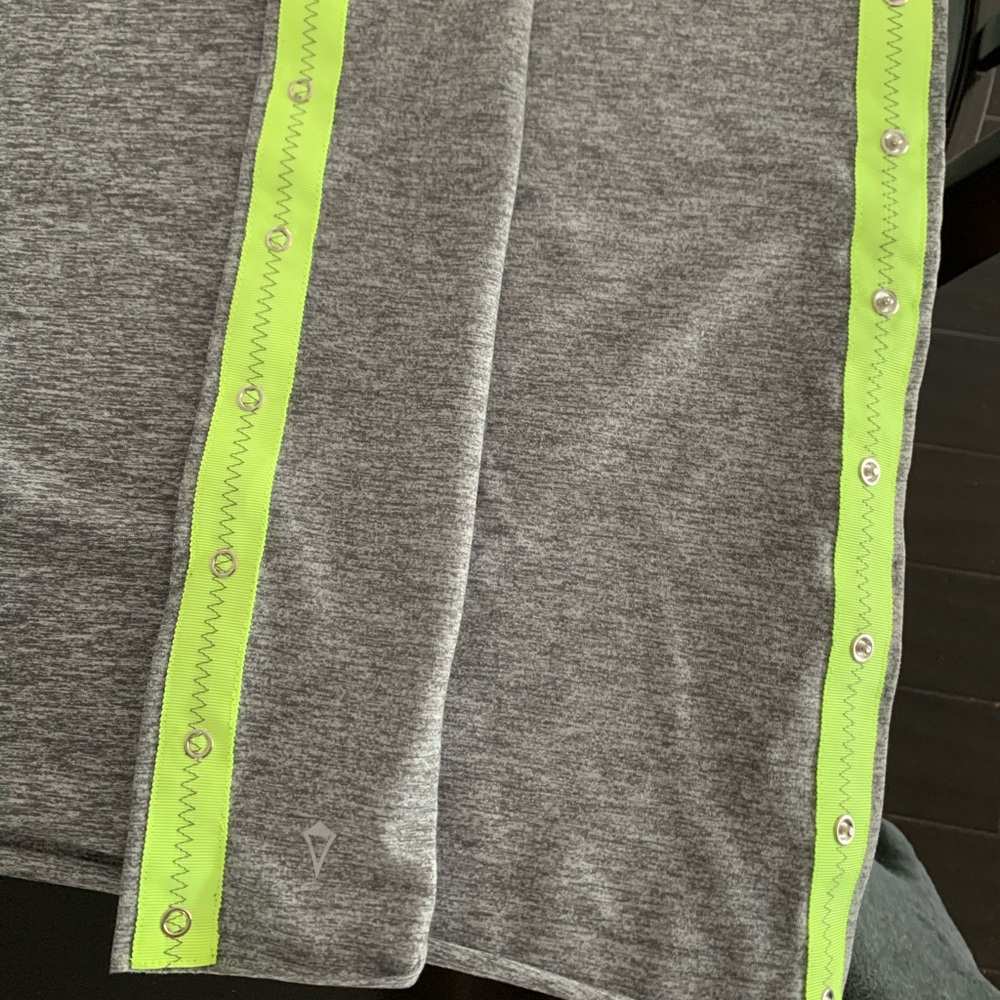 Iviva infinity scarf